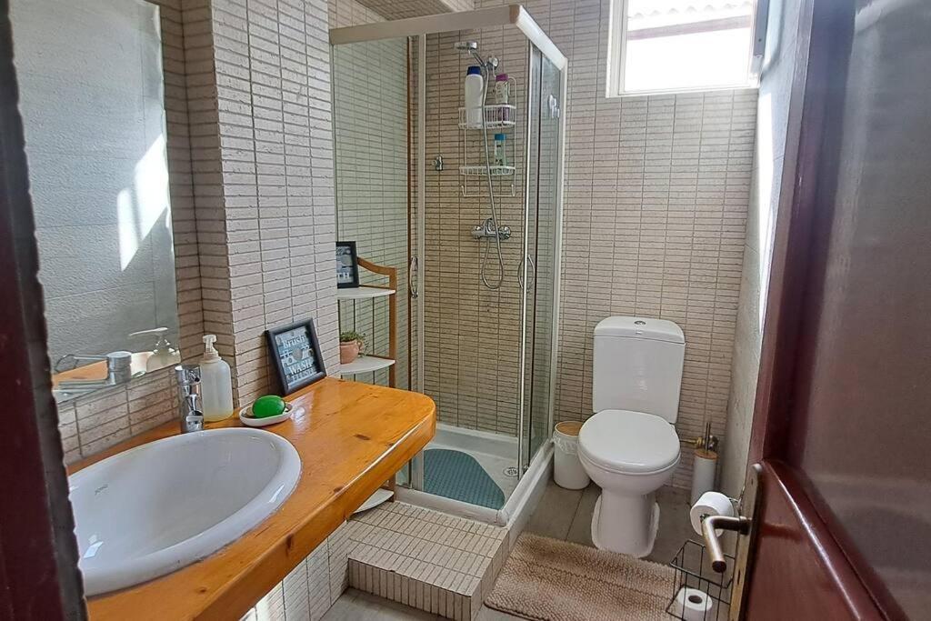 Mendes Family Homestay - B&B In The Heart Of برايا المظهر الخارجي الصورة